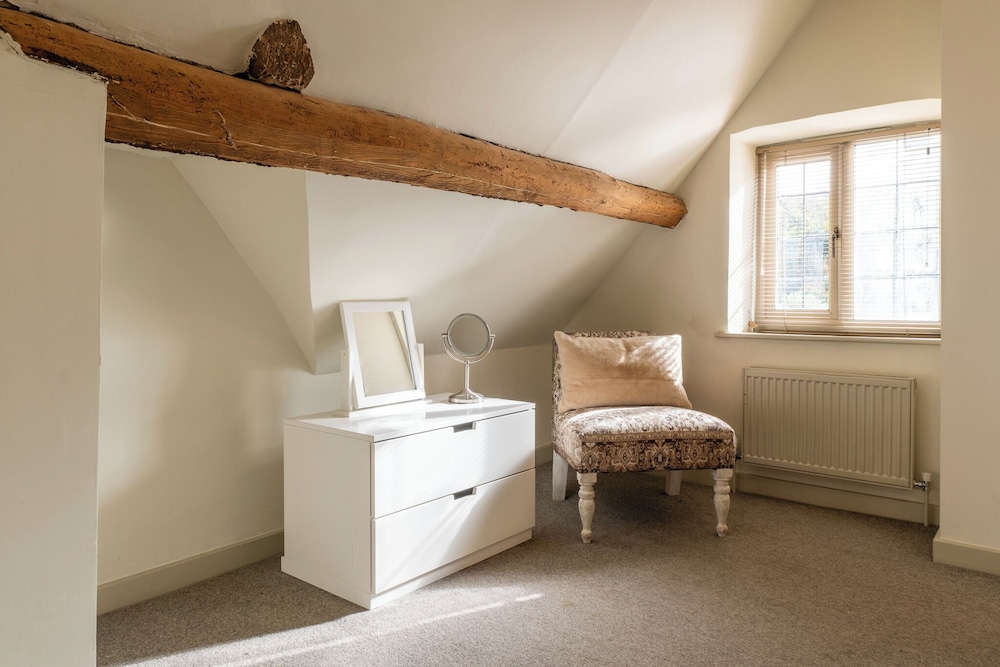 Beautiful Cottage in the Cotswolds