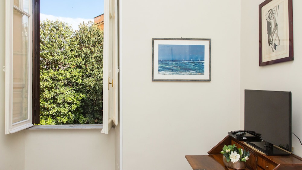 Rental In Rome Parioli Apartment