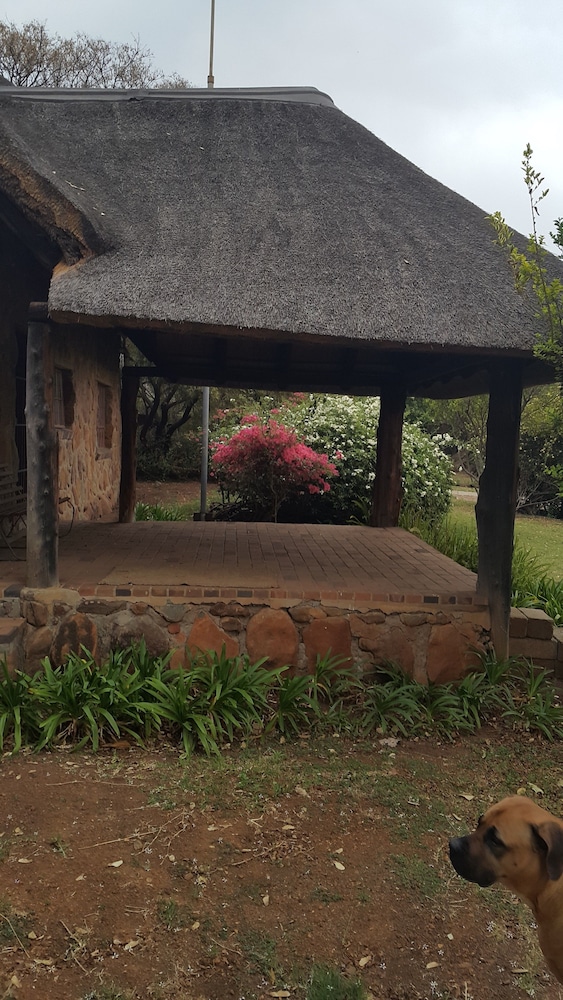Foundry Guest Lodge