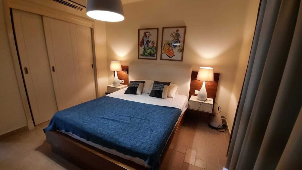 Marassi North Coast 3 bedroom with garden view 4