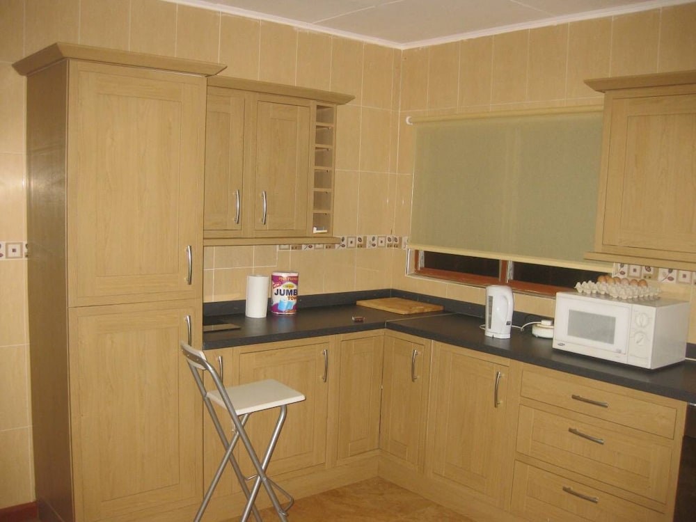 Room-ghouse - Ideal For Friends Family A view 5