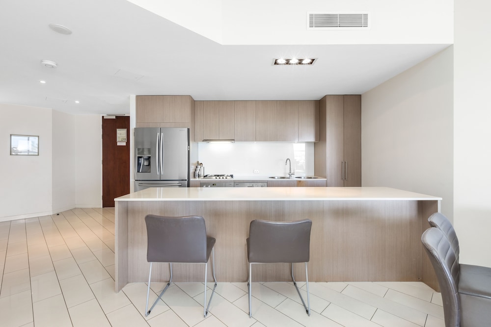 Luxury Apartments on Bells Boulevard