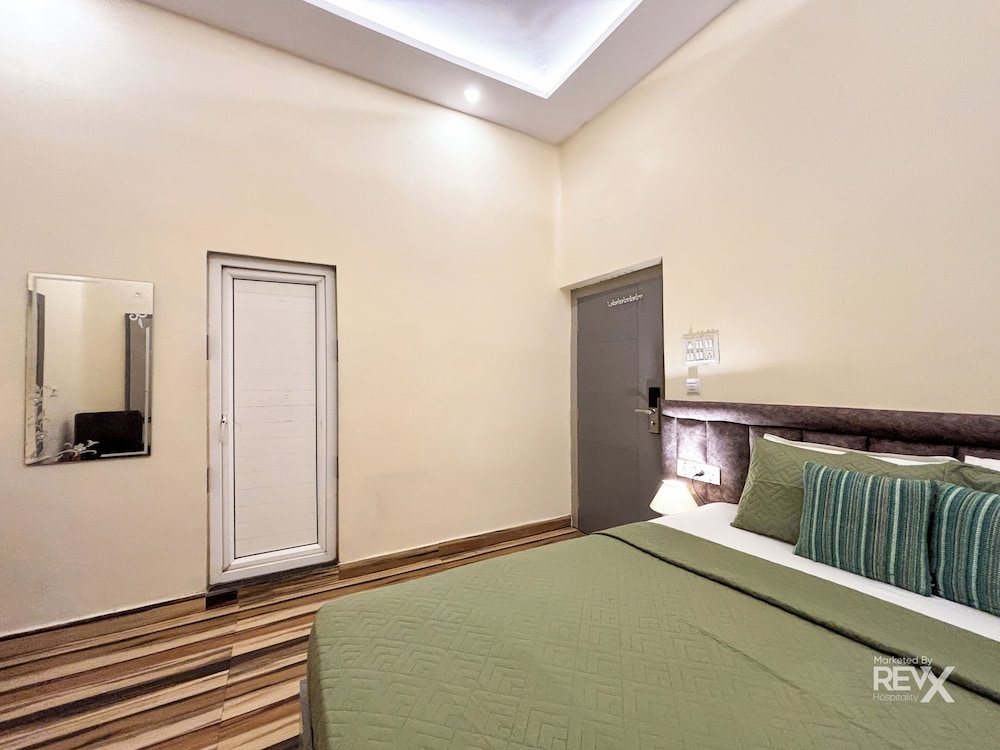 Hotel Diamond Palace