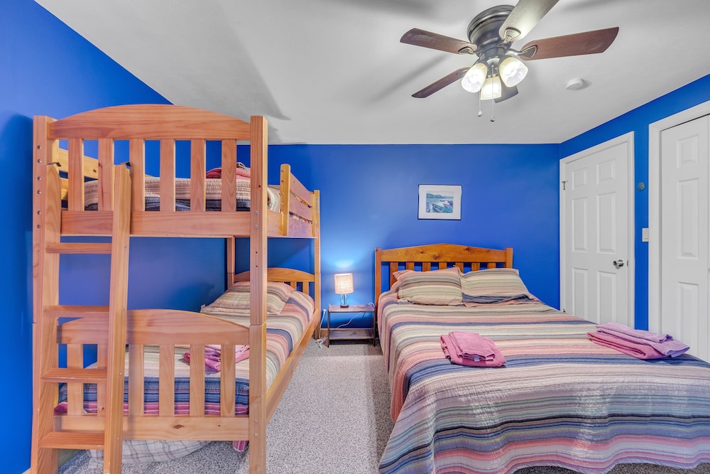 Otter Slide 78i - A Cozy Mountain Retreat 2 Bedroom Townhouse by The Summit at Gore Mountain