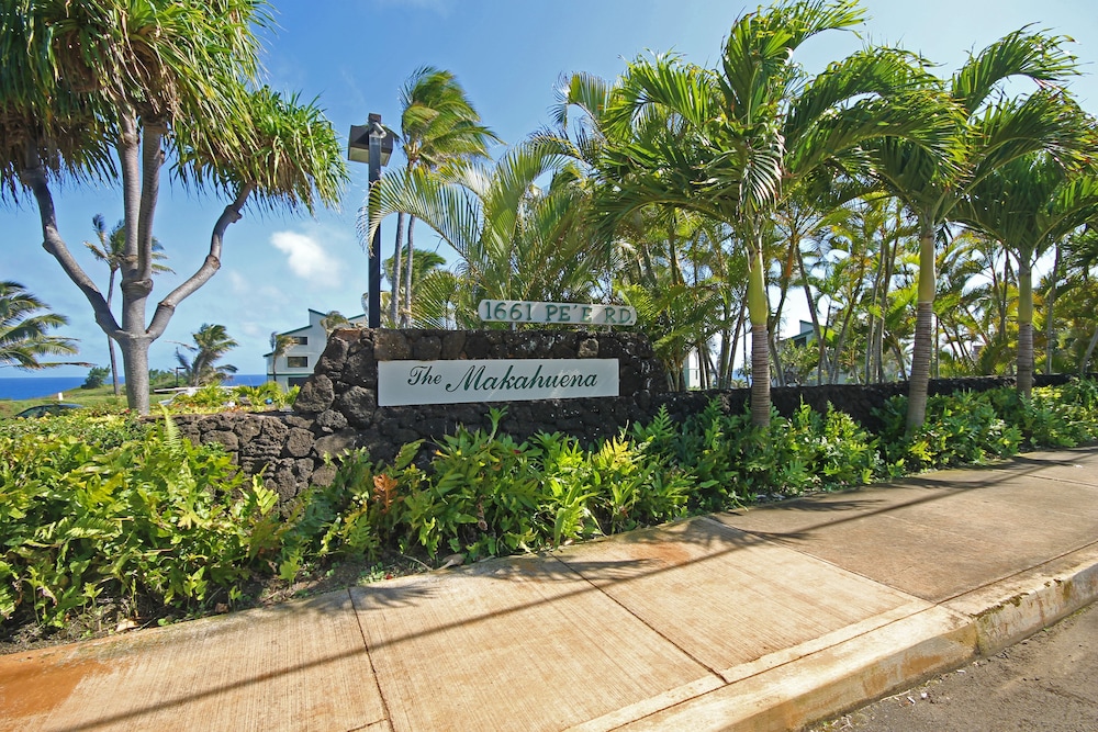 Castle at Makahuena at Poipu view 2