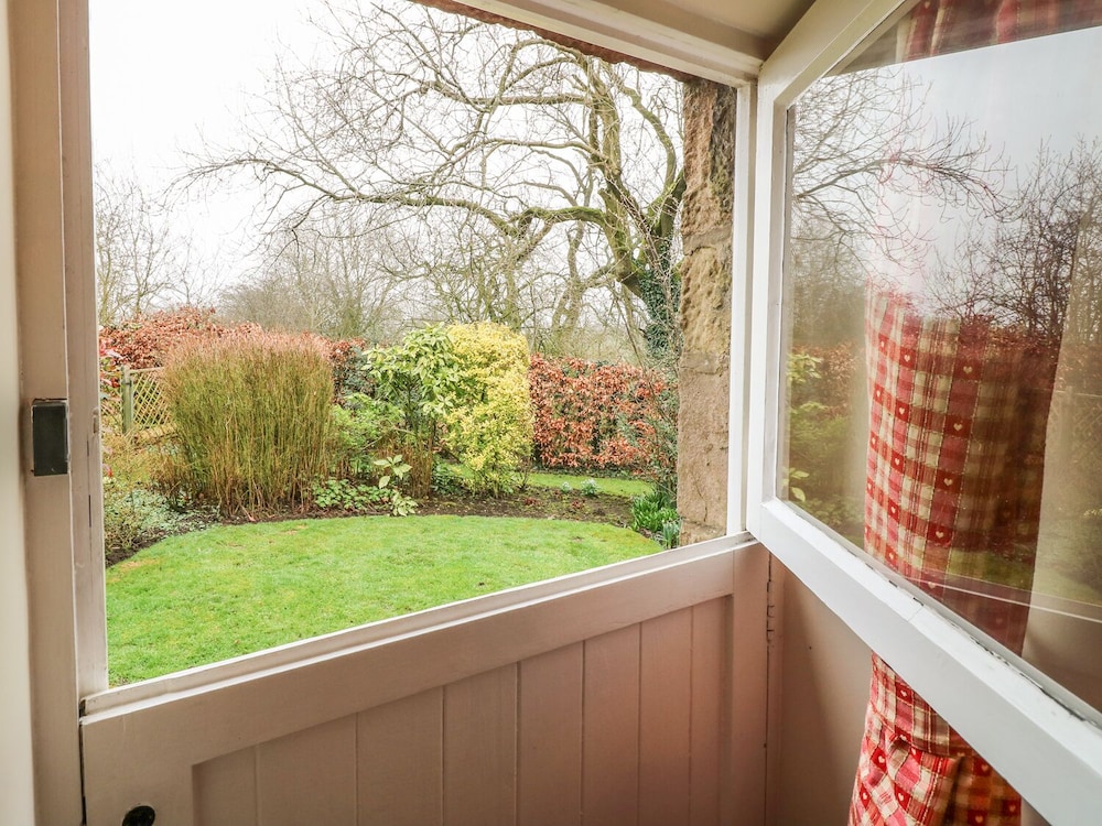 Barn Croft Cottage view 3