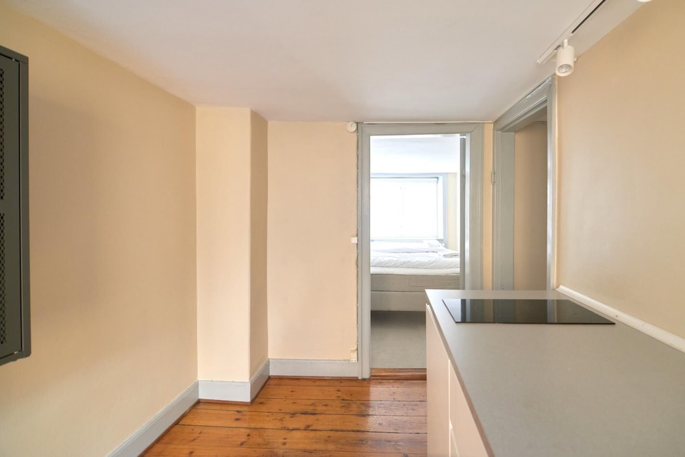 Balcony Apt Central in Copenhagen 50M to Metro view 3
