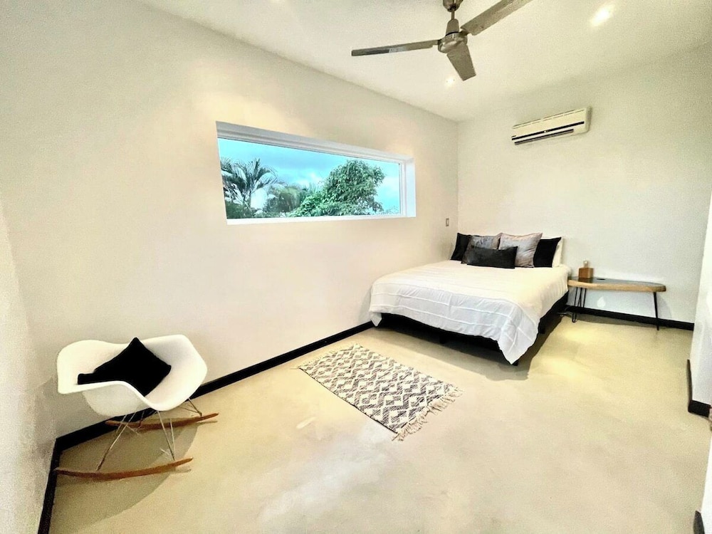 Villa Marfil