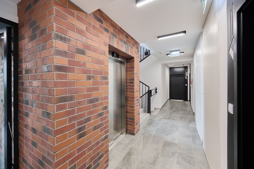 Exclusive Apartment Popowice by Renters view 4