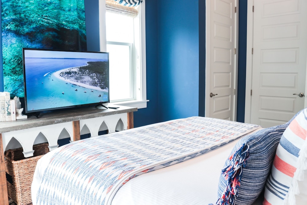 Serenity by the Sea by Avantstay Walk to Beach Pool Access