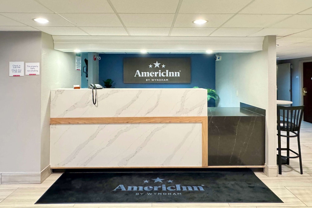 AmericInn by Wyndham Beloit view 3
