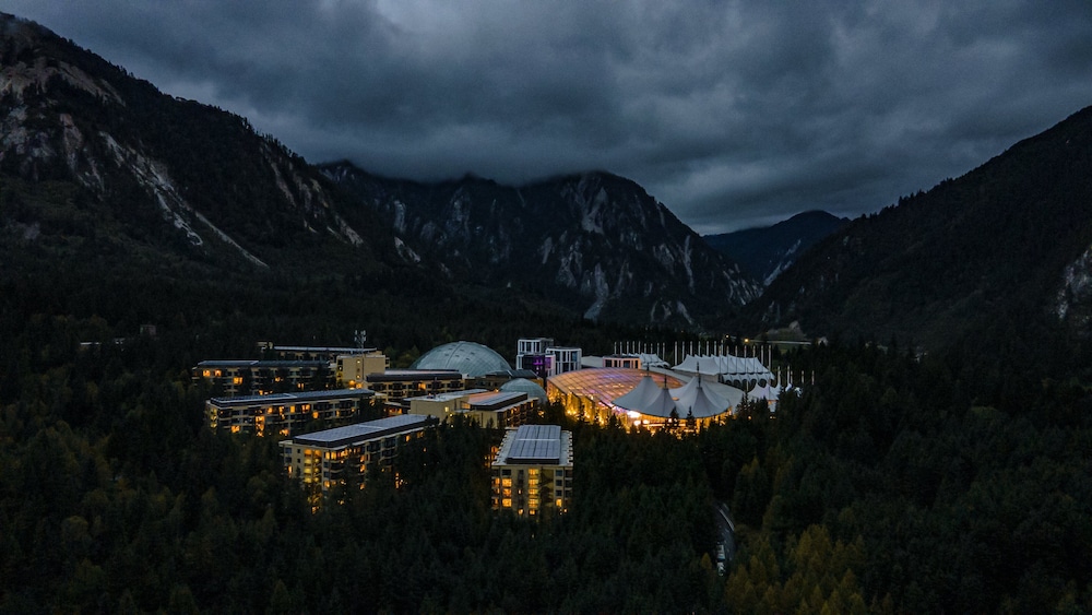 InterContinental Resort Jiuzhai Paradise by IHG 95