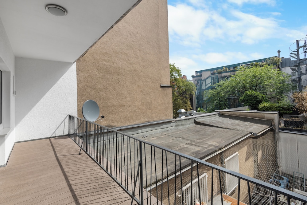 Domloge Lofts & Apartments