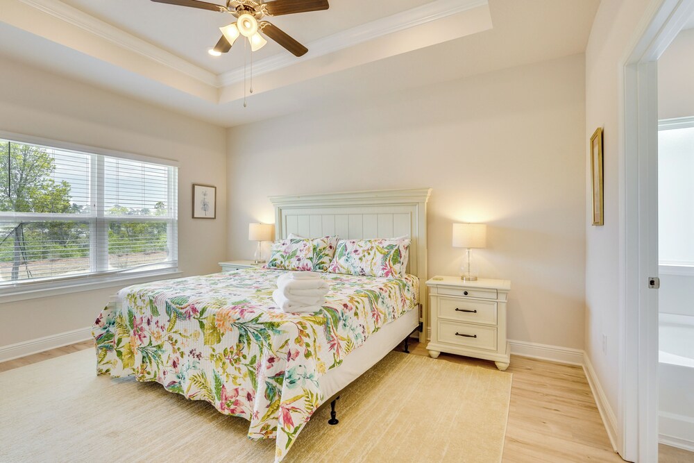 Port St Joe Home w/ Beach & Boardwalk Access!
