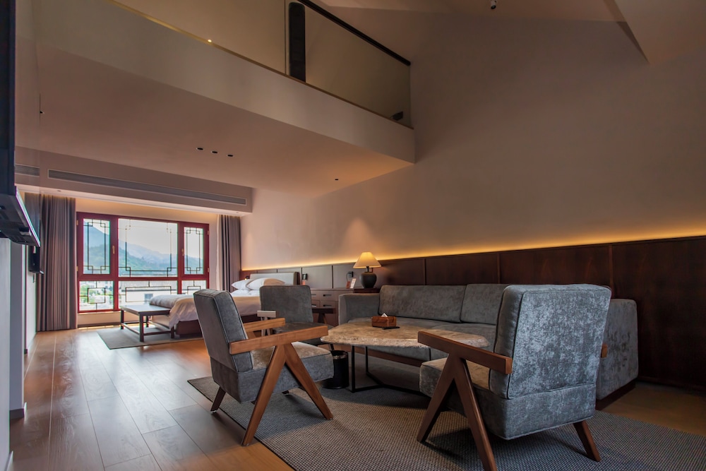 Wu Yi Creekside Homestay