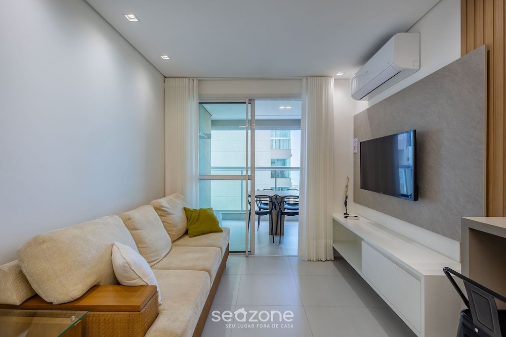 SHC - Condominium With Pool 50m From the Beach in Picarras