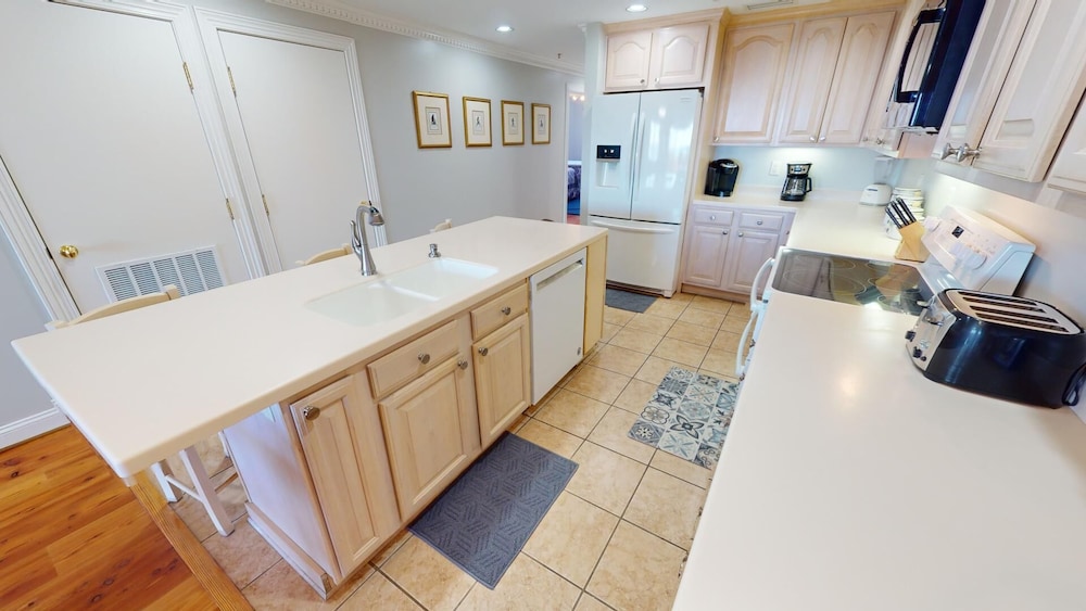 Desoto Beach Club 2 Tybee Vacation Rentals