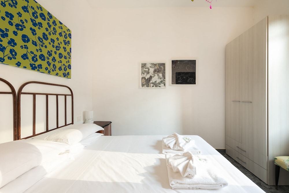 Wonder Two BR Apartment with Terrace