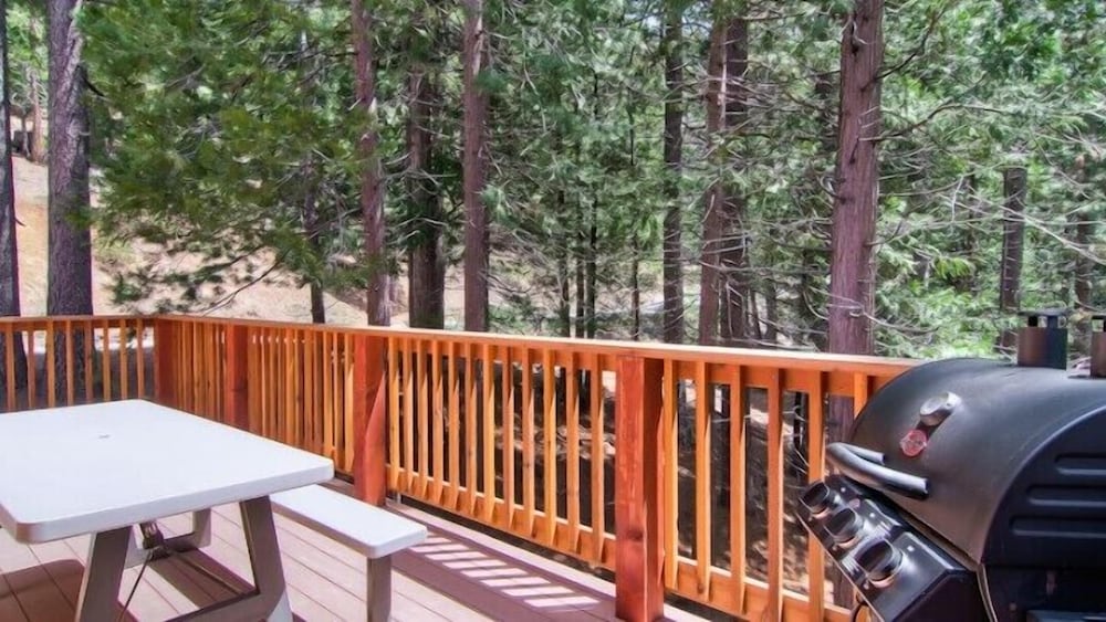 Scenic Wonders Sequoias 3 Bedrooms view 2