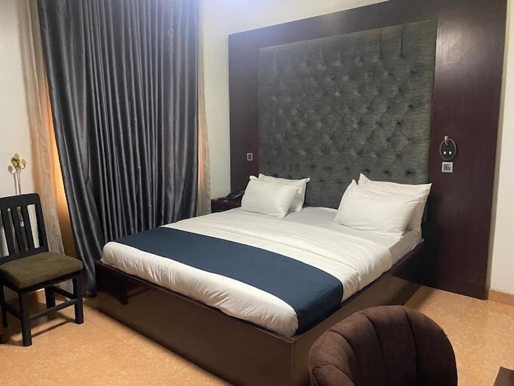 Green House Hotels and Apartments