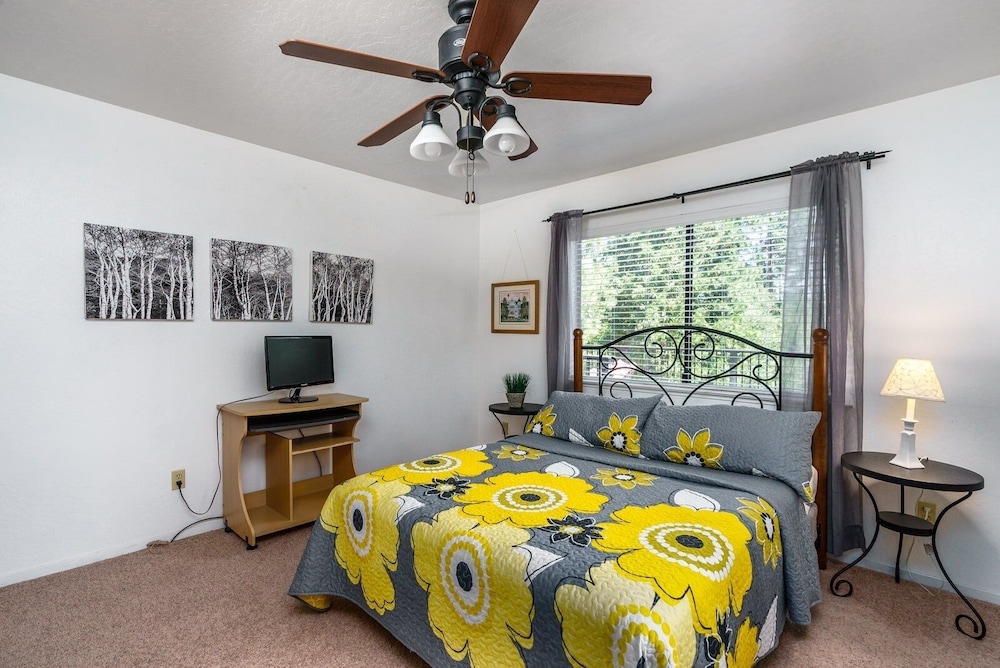Cabina De Alba - Charming and Modern by Yosemite Region Resorts view 5