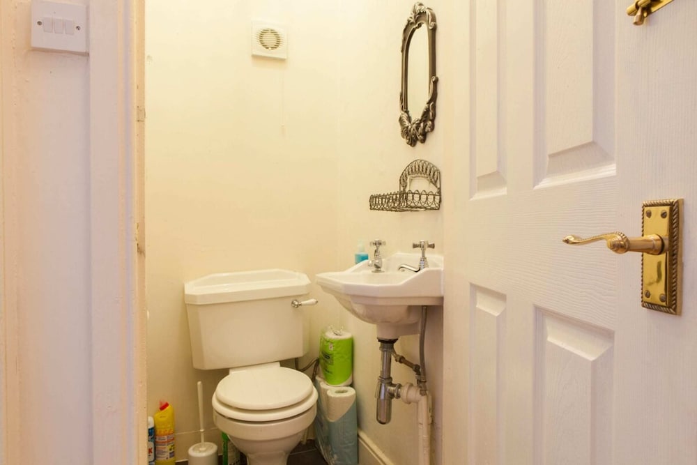 1 Bedroom Apartment on Charming St Stephen Street