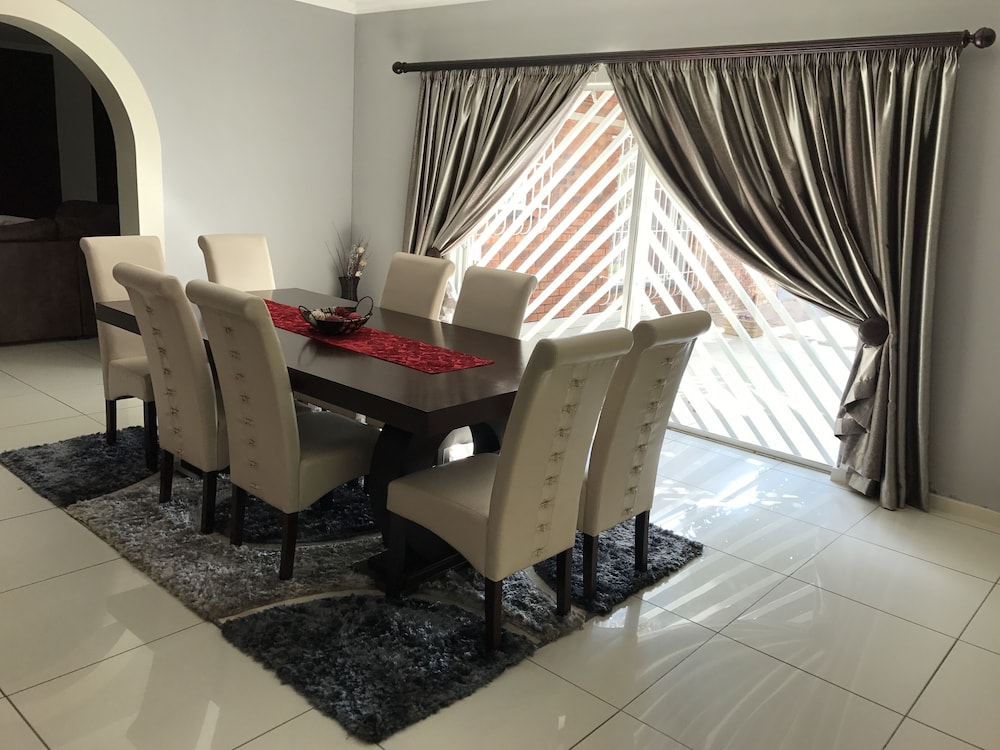 EMMY Guesthouse