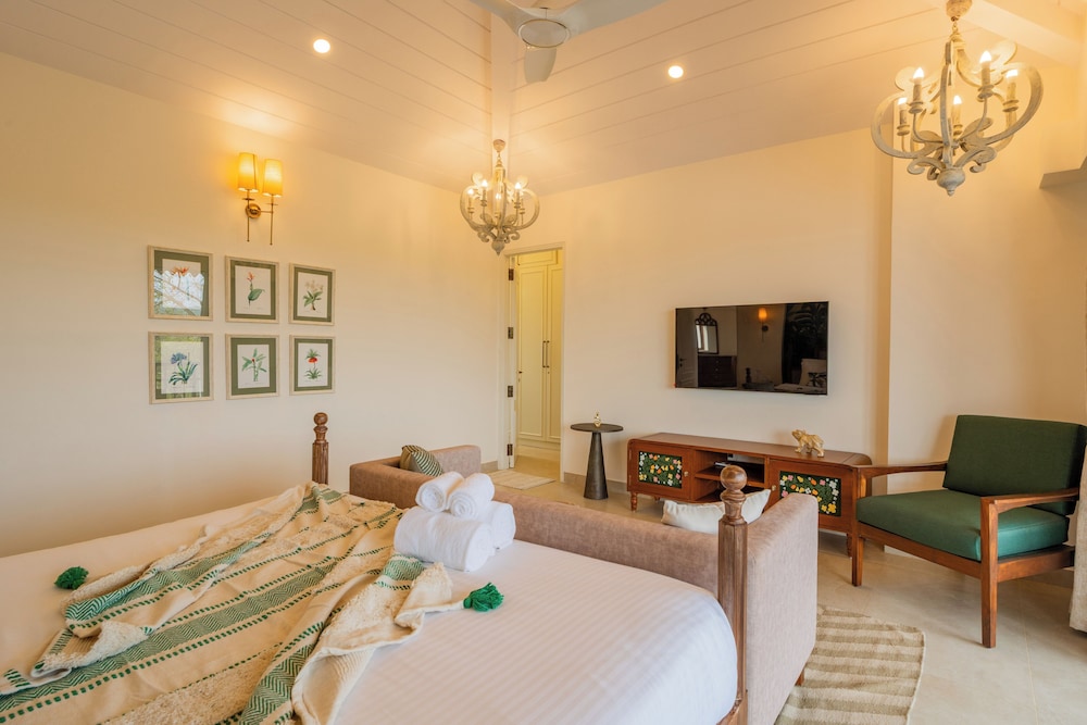 ELIVAAS VILLA FLEUVE