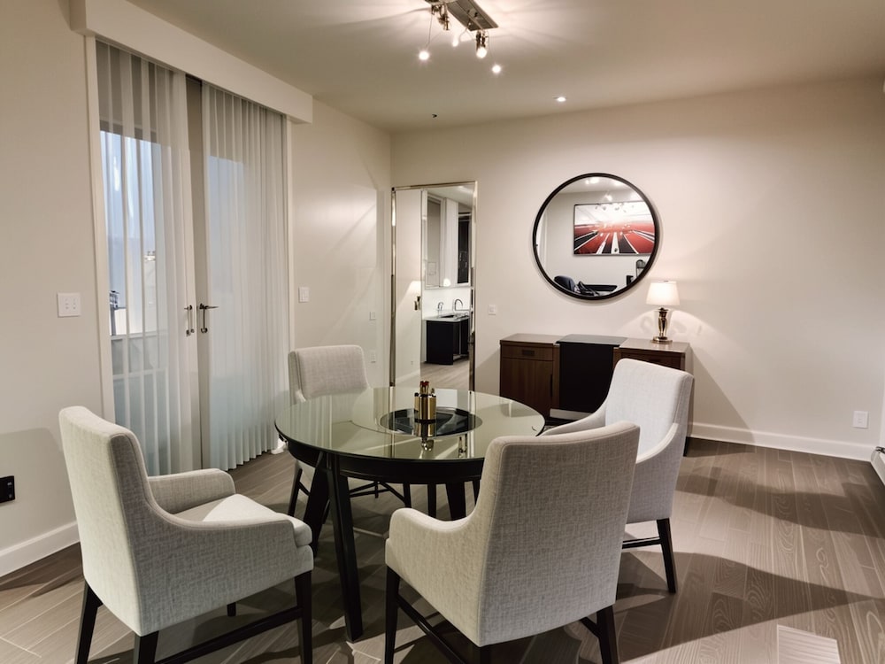 Venice Beach luxury Apartments