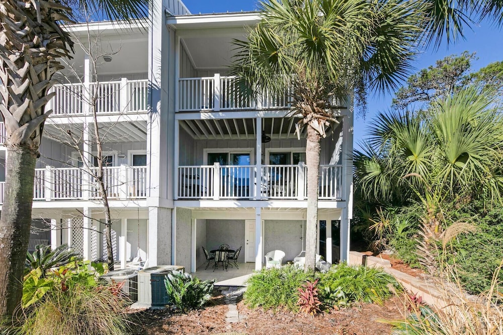 Sea Bluff 14 view 5