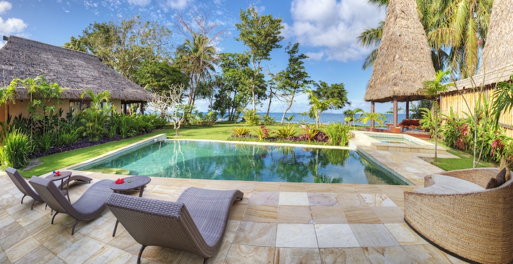 Nanuku Resort Fiji