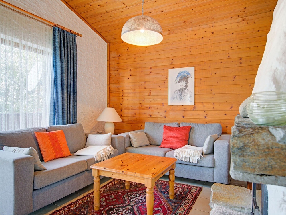 Chalet in Iselsberg-stronach Near Ski-lift