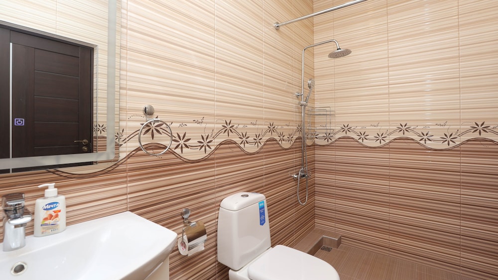 Stay Inn next to Dalma Mall