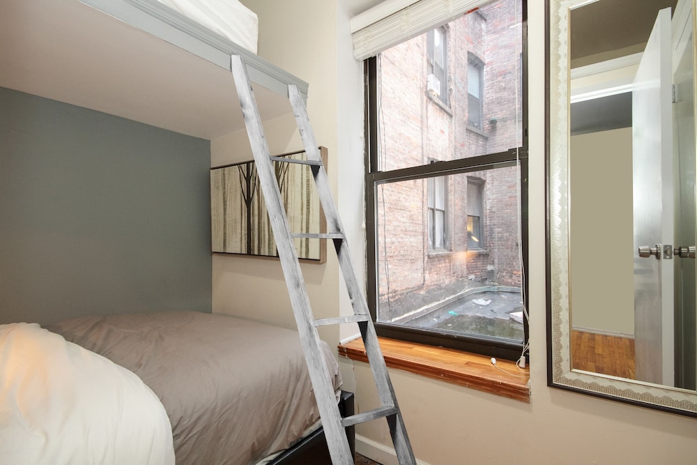 East Village 2 Bedroom Apartments
