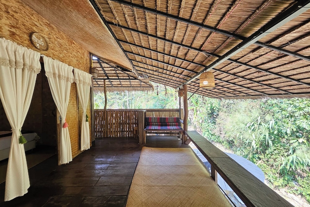 Mae Mae Home