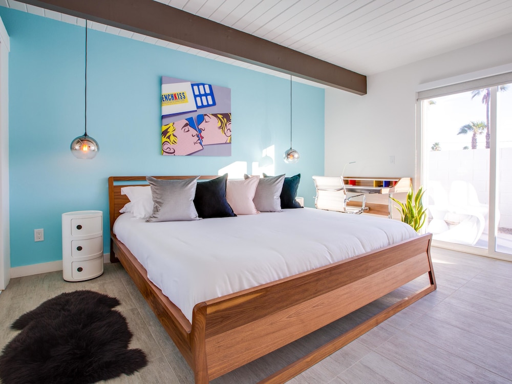 Bubble Gum Modern Holiday home 3 view 3
