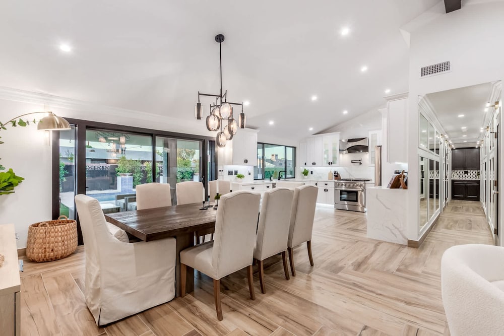 NEW The Kensington Custom Pool Al-fresco Living