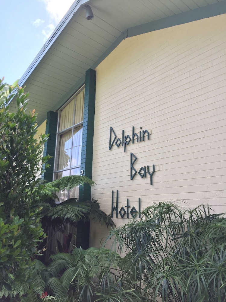 Dolphin Bay Hotel - Property Image 3