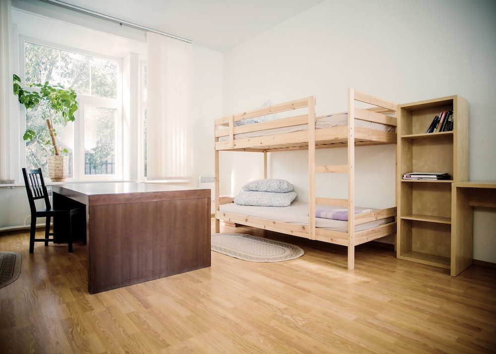 Hunter Hostel, photo 17