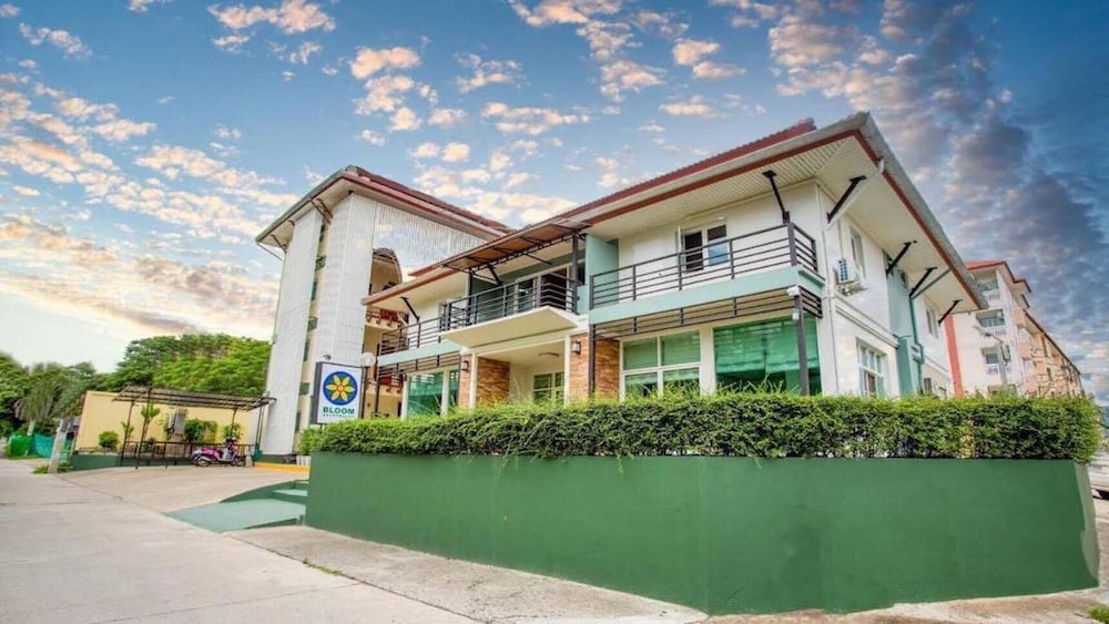 Bloom Guesthouse