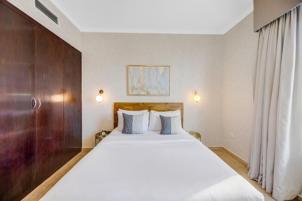 Durrani Homes - Grandiose 5BR Besides Dubai Mall with Burjkhalifa and Fountain view