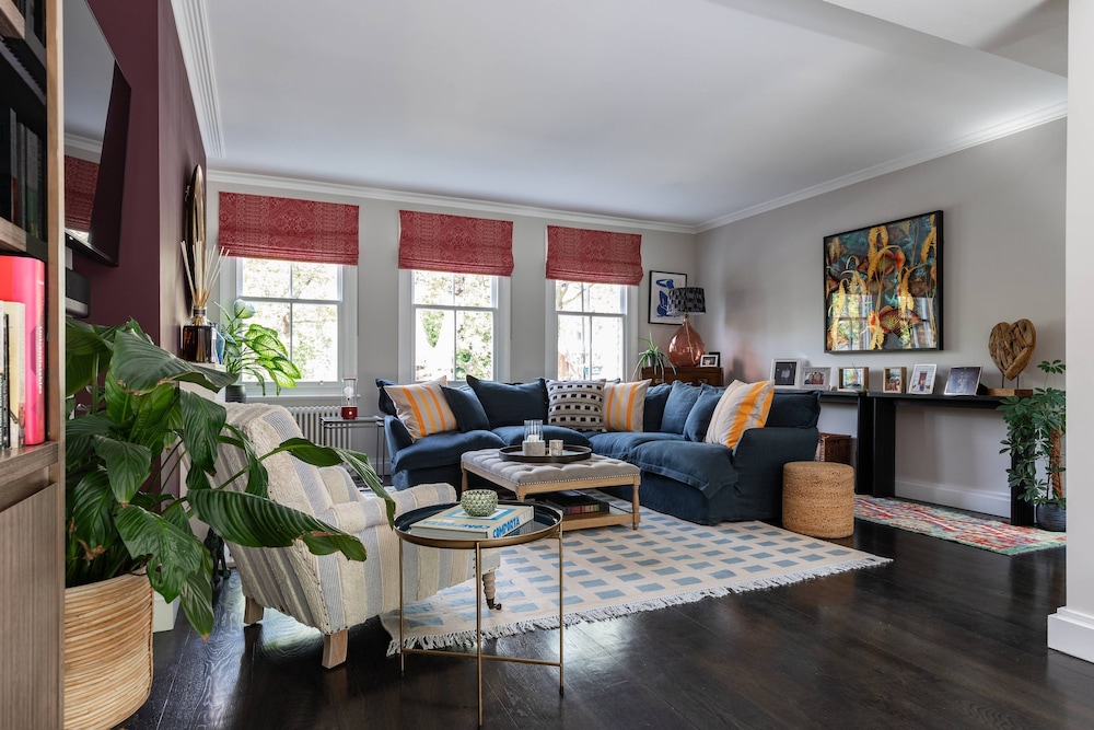 Maida Avenue II by Onefinestay