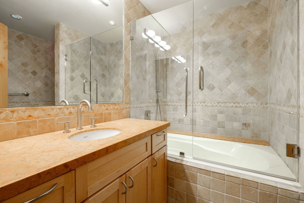 Park City Ski Resort UT - Snow Flower Vacation Homes