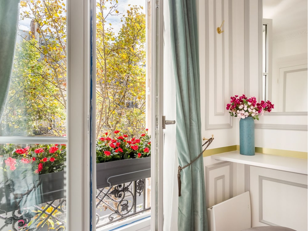 Merveil Luxury Suites - Sebastopol I-II