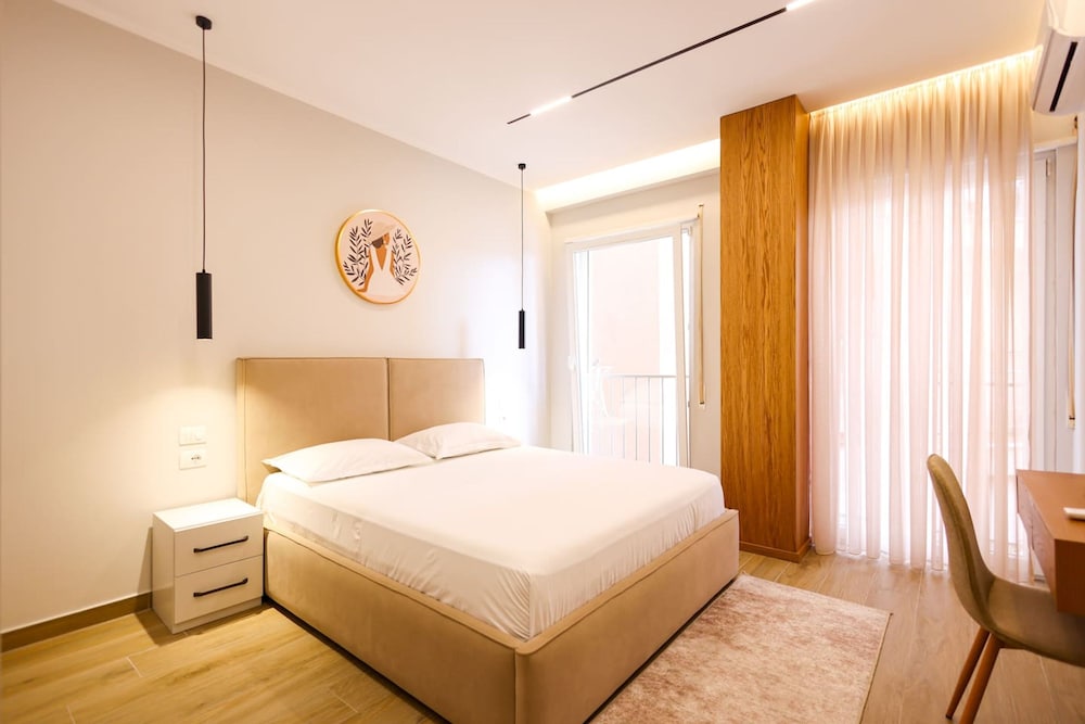 Grandstay Urban Two in Durr s