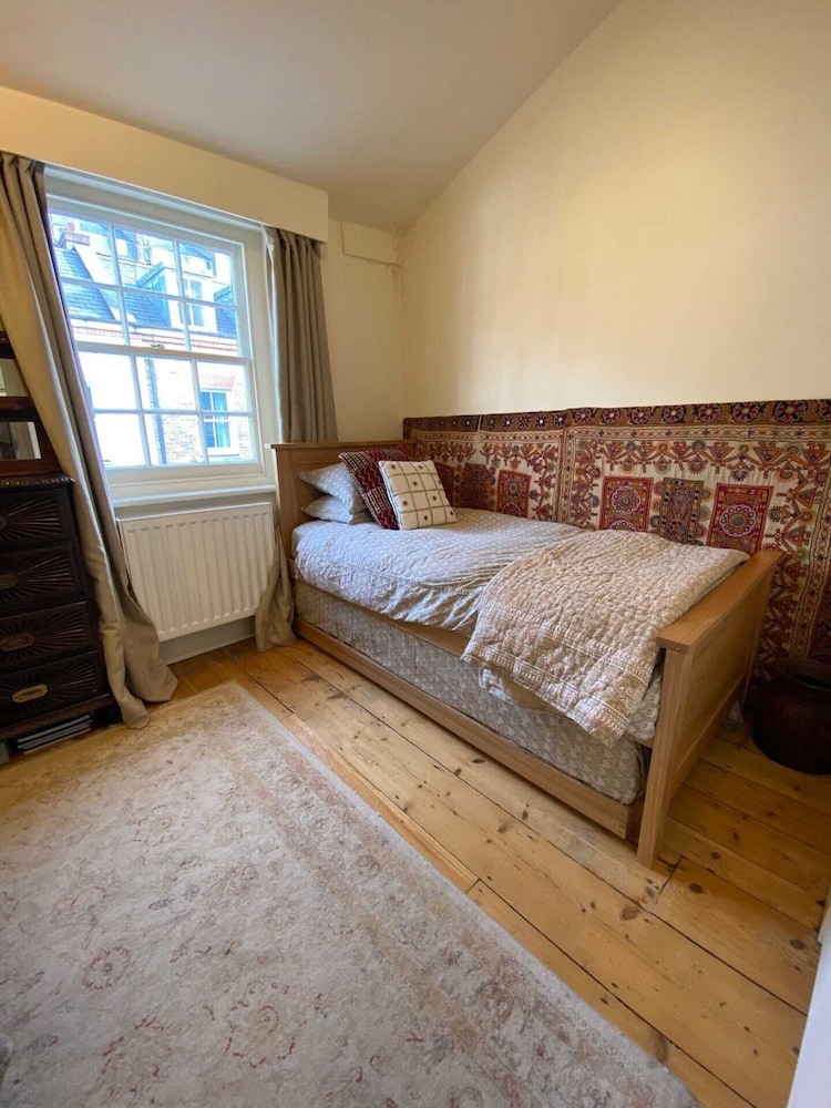 Beautifully Curated 2BD Flat Tyburnia, London!