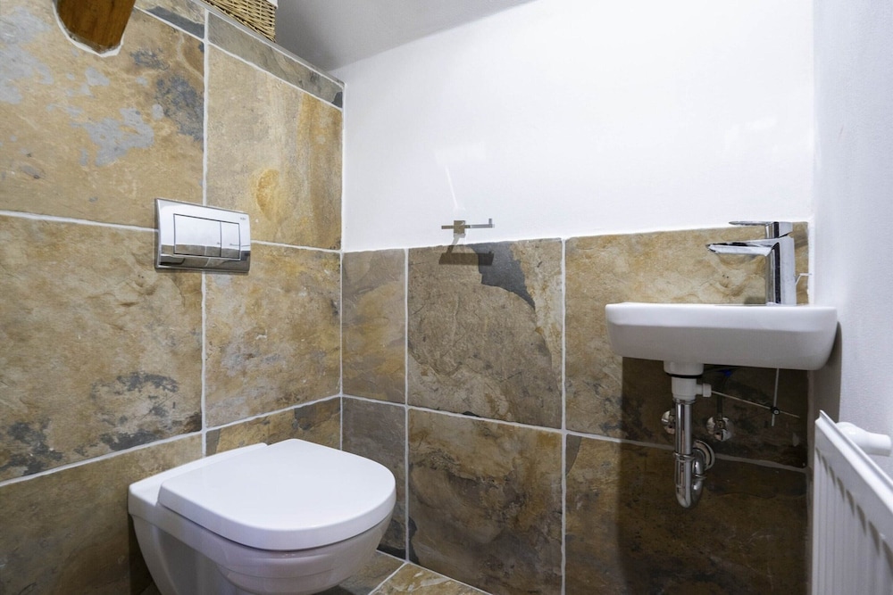 Villa in Rudnik With Private hot tub