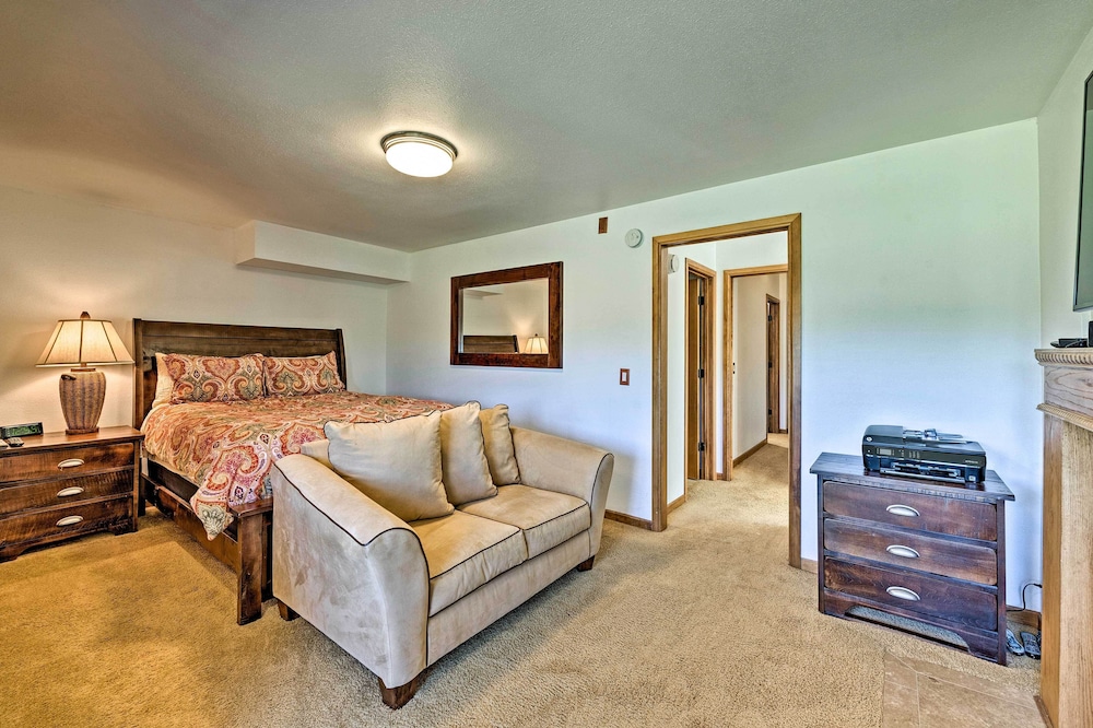 2 Mi to Slopes: Park City Ski Getaway w/ Hot Tub! view 2