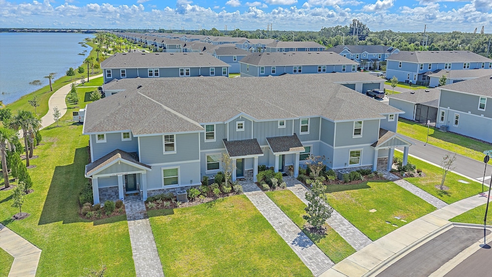 Lazy Days At Waterside 2 Bedroom Townhouse