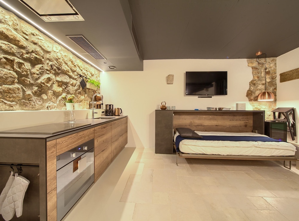 Vibrant and Elegant Downtown Krk Apartments